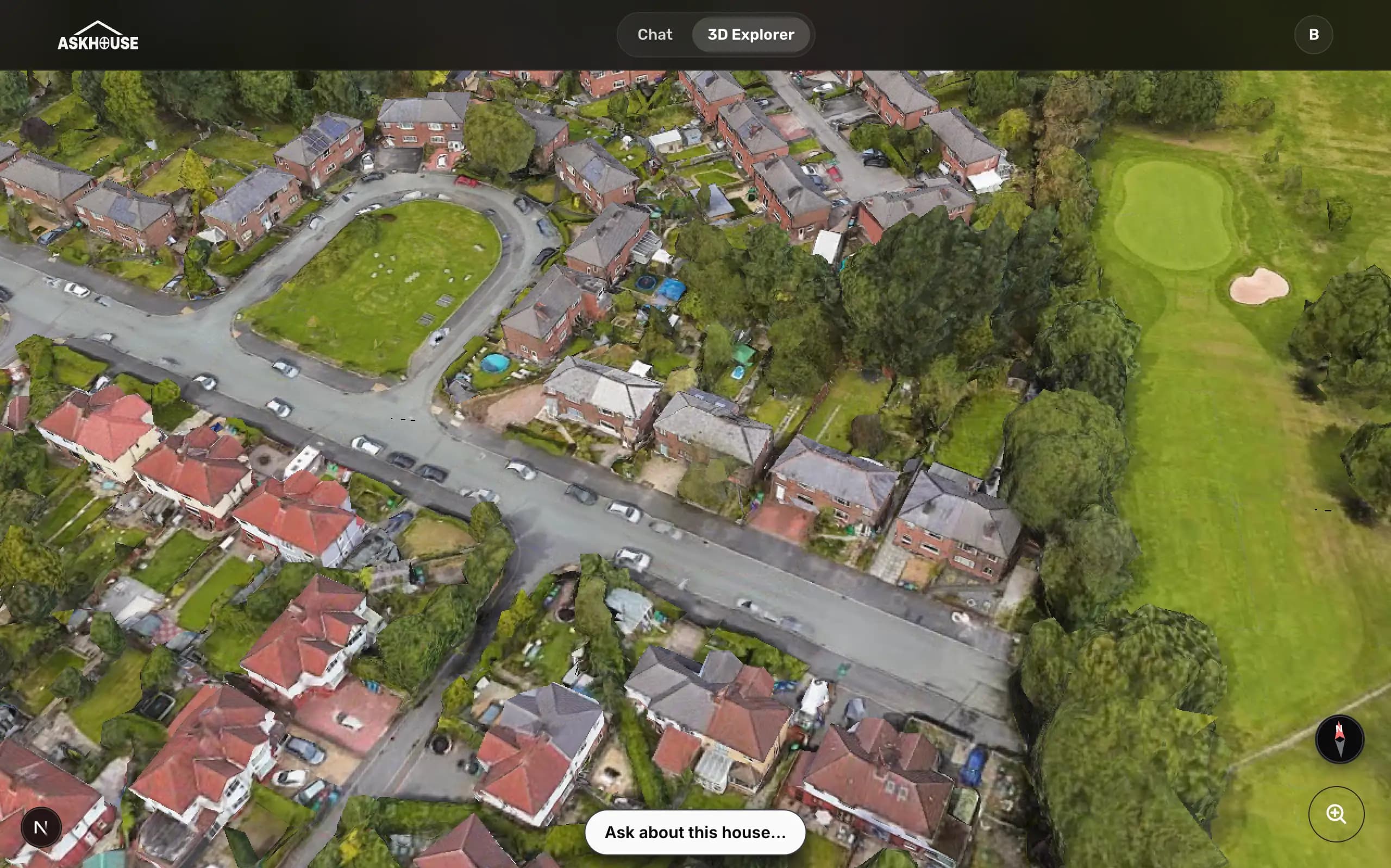 Property Explorer showing a UK property page with 3D view, roof, solar and area detail