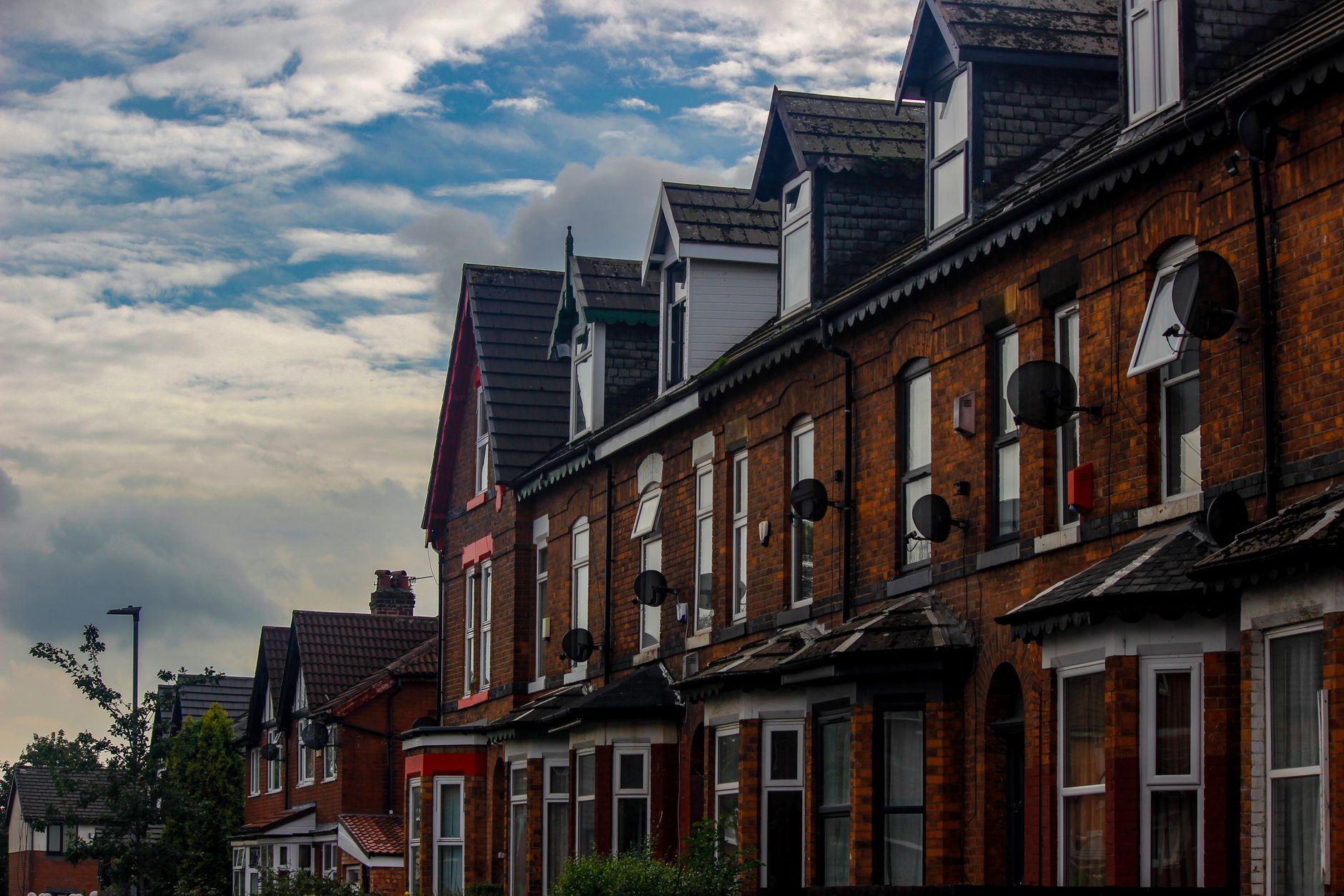 Are investors buying up cheap homes? Companies now buy nearly a fifth